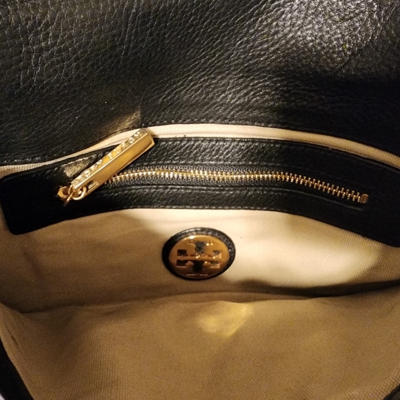 Tory Burch Black Leather Reva Logo Crossbody Bag - Picture 7 of 8